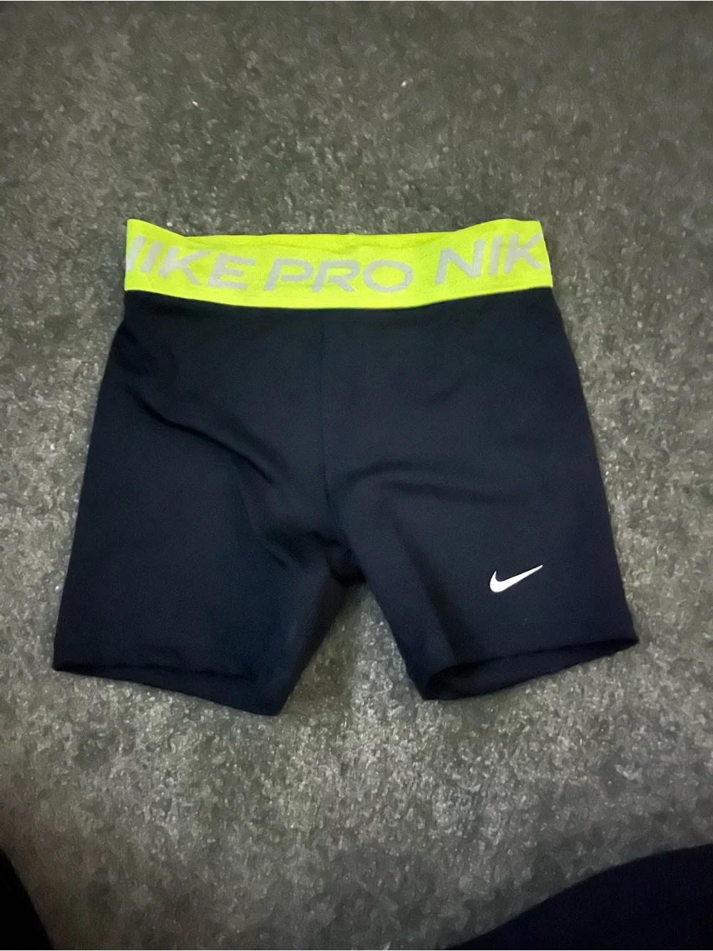 Nike stretchy athletic